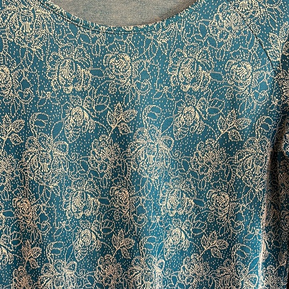 Laura Scott long sleeve top size large - Picture 3 of 4